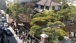 자연인 박근혜, 청와대 홈페이지에서는 여전히 대통령