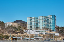 〔에이앤뉴스의 건축뉴스〕 울주군 신청사 율리에 준공, 천년기념공원과 군민광장이 조화를 이뤄