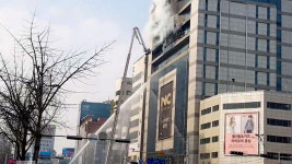 울산 뉴코아아울렛 10층서 불...현재까지 인명피해 없어