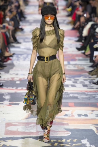 모델 신현지, 2018 F/W 파리 패션위크 디올 쇼로 스타트!