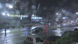 태풍 솔릭, 밤 11시 목포 남쪽 20km 부근 상륙