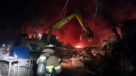 횡성 양계장서 불...닭 10만 마리 폐사