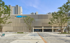 〔안정원의 건축 칼럼〕 책장의 레이어로 녹여낸 지역문화매개공간 송파 책박물관 3