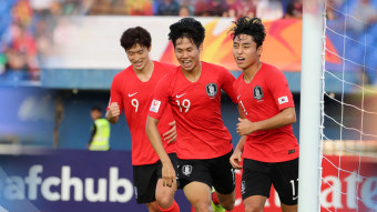 '이동준·조규성 연속 골'...올림픽 대표팀, 8강 확정