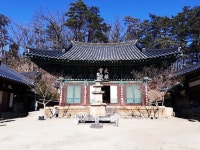 울진 불영사, 마음을 다독이는 자연의 그림자