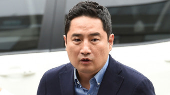 경찰, 강용석 변호사 체포...