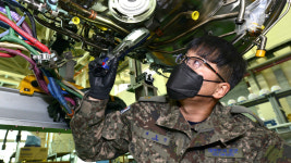 공군 간부, 항공우주공학 최고 권위 국제 기술사 취득...희귀 자격증 취득 비결은?