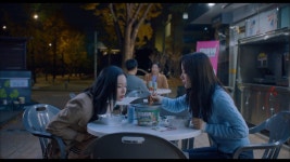 [Y이슈] 빈센조 중국산 비빔밥 PPL 논란… 여신강림 이어 시청자 눈살