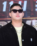 "내가 왜 블랙넛 취급받아야 하는데?" 스윙스, 음악 활동 증명한다