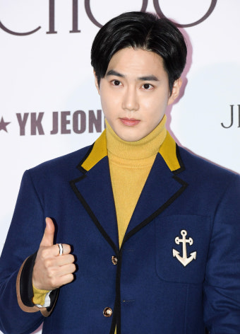 엑소 수호 측 