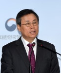 [Y현장] 한국 영화 대표하는 별 도종환 前 장관, 故 강수연 향한 인사