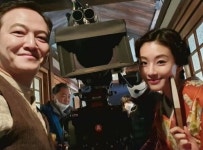 [Y터뷰②] 현리 파친코 냉정함에 이끌려..윤여정 선생님은 롤모델