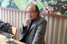 [Y터뷰] 14년 걸려 그리스 로마 신화 펴낸 강남길 아들딸 덕에 완성