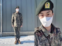 방탄소년단 진, 軍 허가 받고 근황 공개 재밌게 잘 생활하는 중