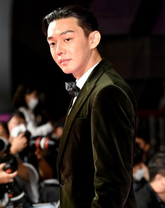 '마약 4종 투약 혐의' 유아인… 담당 의사, 중독 알고도 프로포폴 처방?