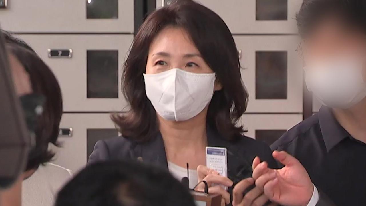 김혜경씨, 피고인신문 거부로 신문절차 무산…수원지법 진술거부권 우선시