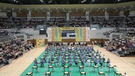 3,176명이 참가헌 추억의 게임…제1회 시니어와 함께 하는 돌아온 알까기