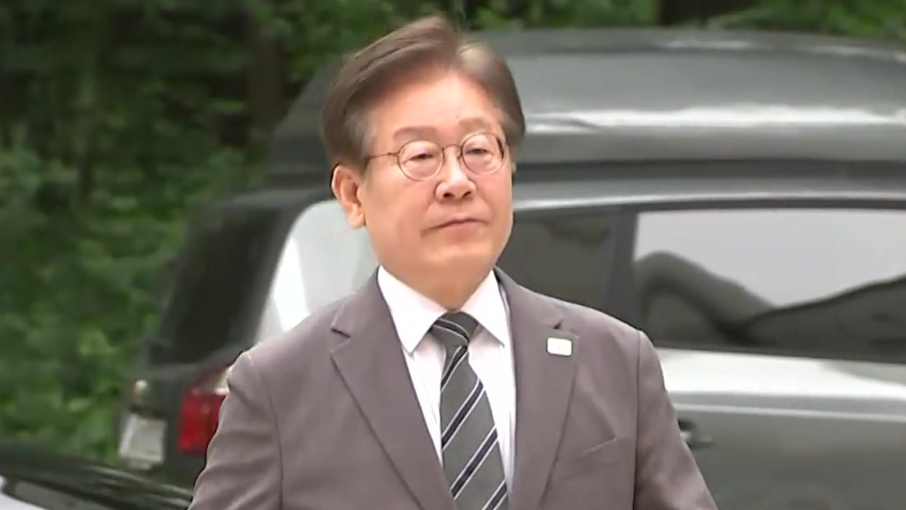 이재명 부부, 경기도 법인카드 유용 의혹 조사 소환에 또 거절시 세 번째 소환 예정