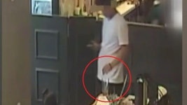 커피서 역한 비린내...카페 여직원 음료에 이물질 넣은 남성