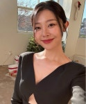 피의 게임3 최혜선, 블랙 드레스로 고혹미 발산…연말 분위기 물씬