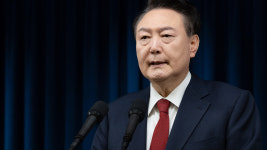 [속보] 법원, 내란 우두머리 혐의 윤 대통령 체포영장 발부