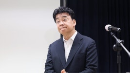 두메푸드시스템대성학원점주 | 백종원, 점주들 위해 50억 푼다..."상생 실현할 것"