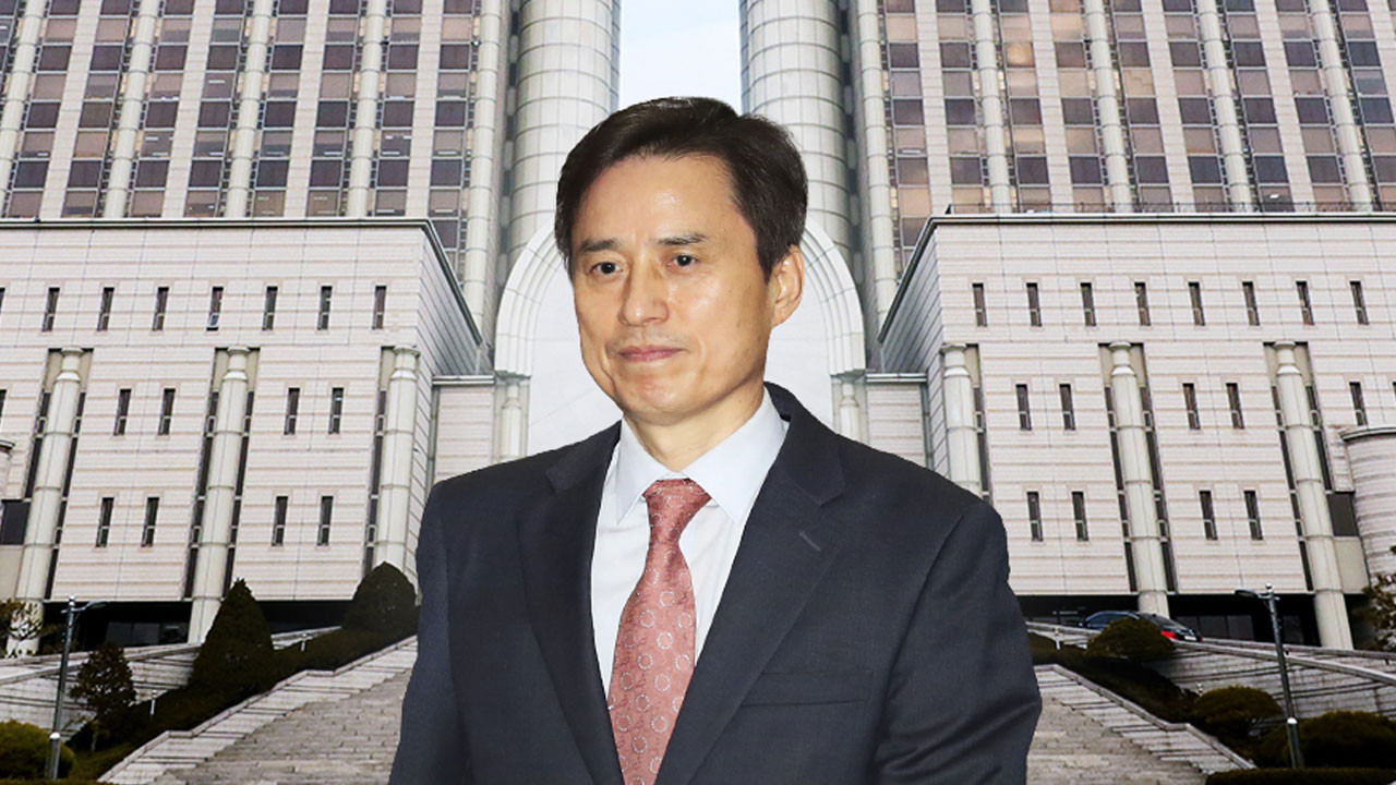 홍철호 전 정무수석 조사 중, 내란 사건과 외환 의혹 수사 진행 
