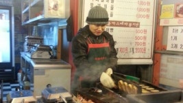 14년째 선행 익산 붕어빵 아저씨...올해도 365만 원 기탁