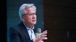 젠슨 황, 유재석 만난다...'유퀴즈'로 최초 예능 출연