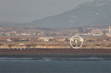 [포토 뉴스] NLL 북측에 못 보던 초소들이...