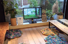 쌀집 주인도 안경점 주인도 미술관 관장님!