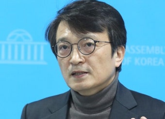 대통령실 vs 김의겸 2라운드, 청담동 술자리 이어 김여사 주가조작