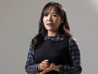 野 공관위원장에 도전장 내민 대통령실 30대 여성 행정관