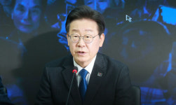 이재명 연임 지켜보는 원외 민주당 대권주자들