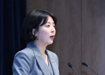 배현진 