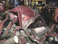 레미콘 브레이크 고장 18중 추돌, 8명 사상