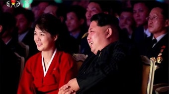 [슬라이드 포토] 북한 리설주 4개월 만에 공개활동…한복 차림 등장