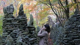 가정의 평안 기원…26년간 쌓은 3천 개 돌탑의 비밀