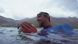 오랜 꿈이었다 백상어와 수영 대결 펼친 펠프스, 결과는?