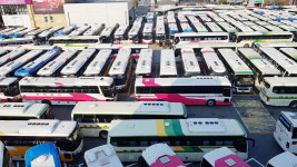 경남 시외버스 파업 1천750대 운행중단…승객들 발동동