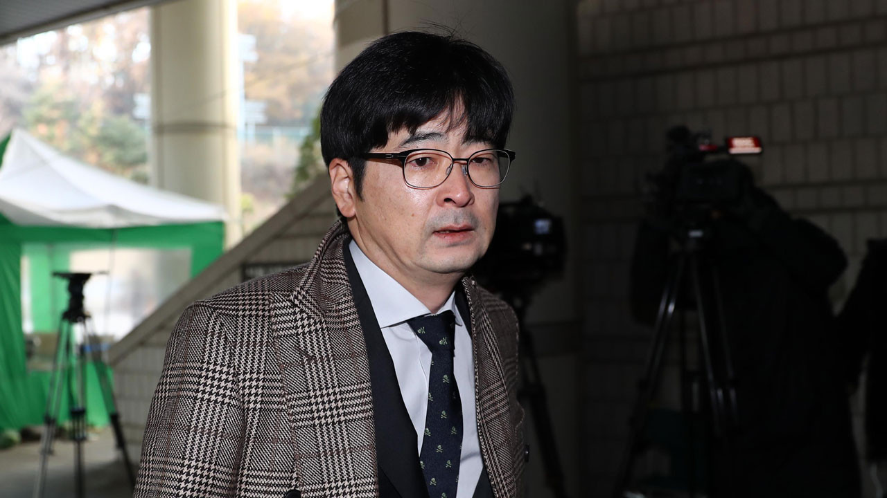김 의원, 탁현민 국회 자문관 임명 비판... 여성 비하와 변태적 시각 우려