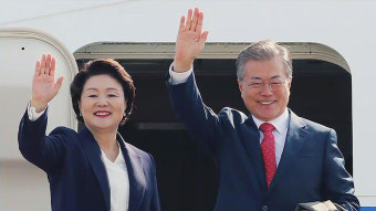 문 대통령, 베트남 하노이 안착…2박3일 국빈방문 돌입