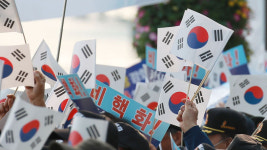 남북정상회담, 청와대 앞 환송 행렬 