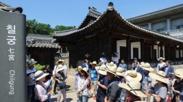 [슬라이드 포토] 청와대 옆 비밀의 공간…칠궁(七宮) 일반 공개