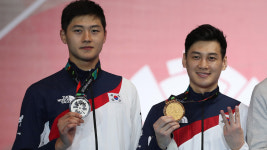 아시안게임 한국, 펜싱·태권도서 금메달 3개 추가…메달순위 3위