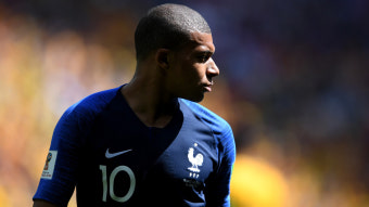 '거친 몸싸움' PSG 음바페, 3경기 출전 정지 중징계