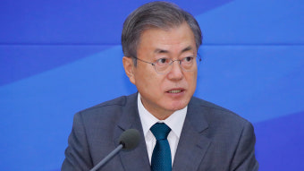 문 대통령 