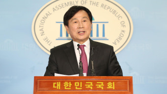 한국당 유재중, 원내대표 불출마…