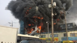 인천 송림동서 공장 화재…직원 2명 화상