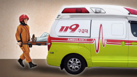 김제 청보리축제장에서 공연하던 60대 초대가수 사망